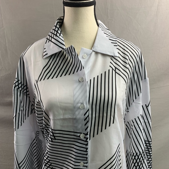 White/Black Striped Print Drop Shoulder Shirt * - Picture 7 of 9